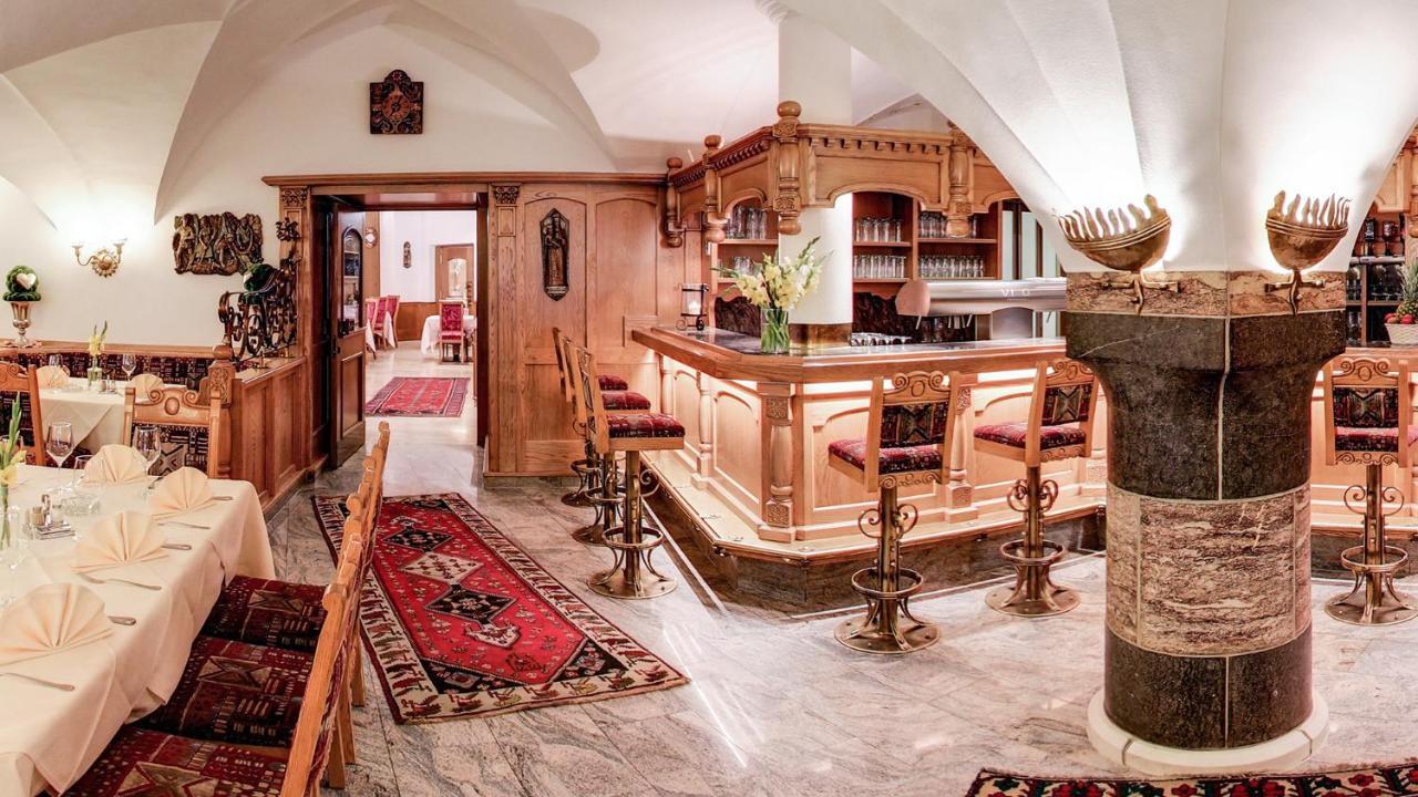 Hotel Purner Таур Экстерьер фото