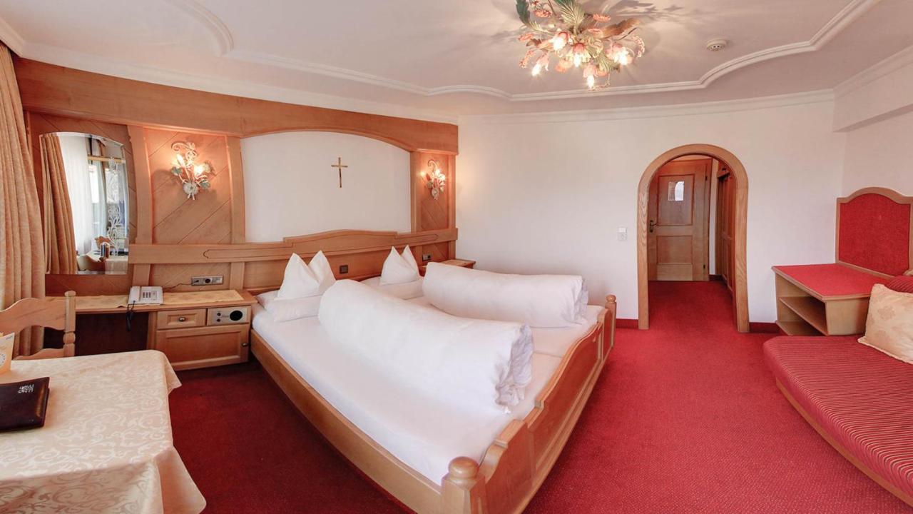 Hotel Purner Таур Экстерьер фото