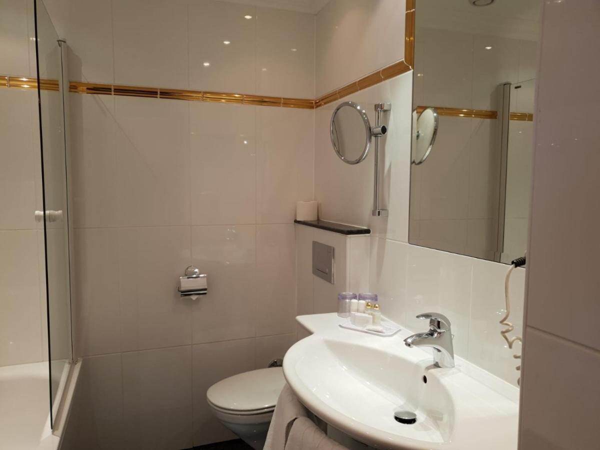 Hotel Purner Таур Экстерьер фото